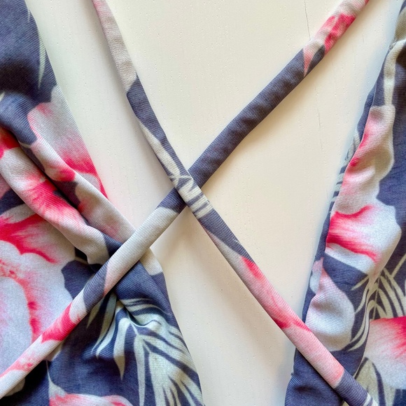 STONE FOX SWIM: Hibiscus One-Piece Swimsuit Open Back Halter - Picture 13 of 13